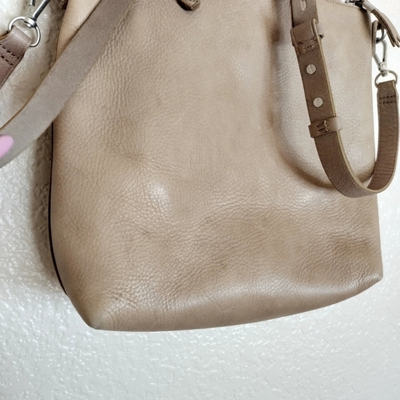 Madewell The Transport Crossbody small dusty grey - Picture 7 of 9